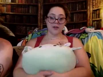 Voluptosaurus_89, 35 years old, Voluptosaurus_89's room #birthdaygirl #bbws #sundayfunday #new #bigass #bigboobs, webcam photo