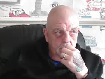 Wanker535268 • England, United Kingdom • public