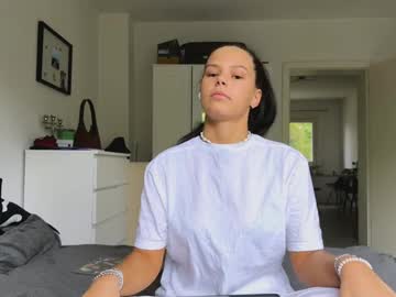 wildahankin - Live Nude Girls - Chaturbate Cams