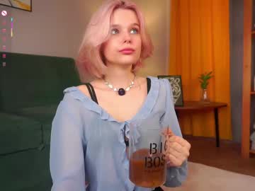 Willalwaysloveyouuuuu, 19 years old, GOAL: tease with vibrations | Heaven gate here ?Try to be cute and sexy ? Feel naughty from Lovense | Dice Control #lovense game #18 #shaved #teen #young, webcam photo