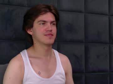 Williamgrante, 18 years old, come in - cum out Goal: First CUM today #cum #18 #skinny #young #feet, webcam photo