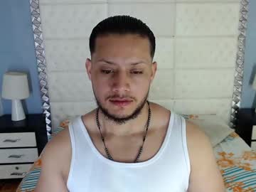 Williamjhom_ big cock cam stud 29 yrs streaming live