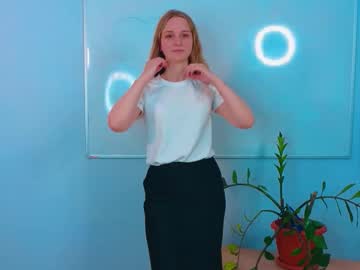 Willie_hawkins, 18 years old, Wish me a good 1st day ?Hey I`m new here and wanna know each others here #new #18 #teen #shy #young [11 tokens remaining], webcam photo