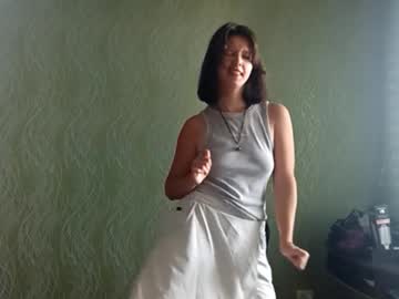 Winnifreddefrancisco, 18 years old, ?Show belly? Hi, I'm Evelina? I'm #18, just started here — so #new and a little #shy... I'm #skinny, all #natural [10 tokens remaining], webcam photo