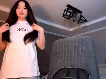 Winterluchini, 18 years old, Goal: ^Play with hair ^ Hello guys . I am new here and I will be glad to get to know you : #18 #new #shy #young #skinny [11 tokens remaining], webcam photo