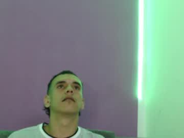 Xandressex • latino24y • Independent model • public