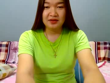 Skinny Asian cam girl Xsweetiemajax | 29 yrs live in HD