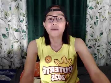 Live gay cam model Xxskinny_alonzoxx streaming now in HD