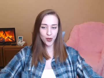 Xxxoliviafoxxx • lovense • here • public