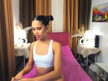 Skinny Asian cam girl Yanna_faulkerson | 18 yrs live in HD