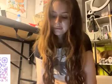 You_second_chance, 18 years old, Hi Hi <3 Its first day Help collect 20 thumps up today You make me happy #new #18 #skinny #young #cute Goal:first thumbs up for Show my legs [10 tokens remaining], webcam photo
