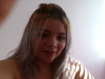 Your_favorite_kitty, 34 years old, GOAL: anal [102 tokens remaining] Welcome to my room! #milk #18 #latina #anal #bigtits, webcam photo