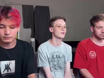 Your_iris, tops off ^^  #femboy #bigcock #new #gay #couple [474 tokens remaining], webcam photo
