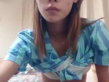 Skinny Asian cam girl Yourgirl_siam live in HD