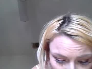 Feet Cams Live model Yournakedvalentinex, age 23 streaming Foot Fetish VR