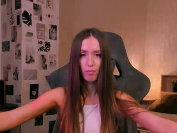 Yourrdanceteacher, 18 years old, Goal: stand up and turn  :3 Im #new there and Im #18 y.o #young #sporty girl and sorry for my #shy personality type [45 tokens remaining], webcam photo