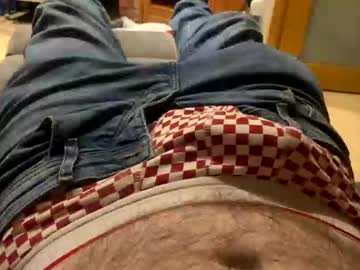Live gay cam model Yourslav3696969 streaming now in HD