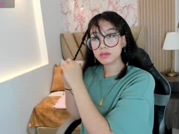 Yuna__min, 22 years old, ? "Between soft laughter and shy glances..." #new #slim #teen #shy #ahegao, webcam photo