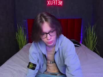 Yuriy_davis, 22 years old, Show dick [94 tokens left] Lets have some fun with me ;) #teen #new #tattoo #twink #skinny, webcam photo