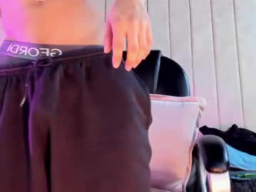 Muscle cam star Zack_conor, 23 yrs