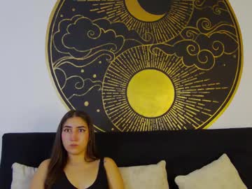 zoee_moretti - Live EU Performer