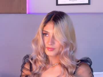 Zoehangel, GOAL: Sexy Dance [187 tokens remaining] Hope to see you here today again ?? #18 #teen #natural #smalltits #shy, webcam photo