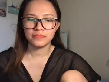 Zoey_foryou • alwayshorny • Metro Manila, Philippines • public