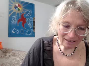 Hairy cam model Zosya1111, 54 yrs live now